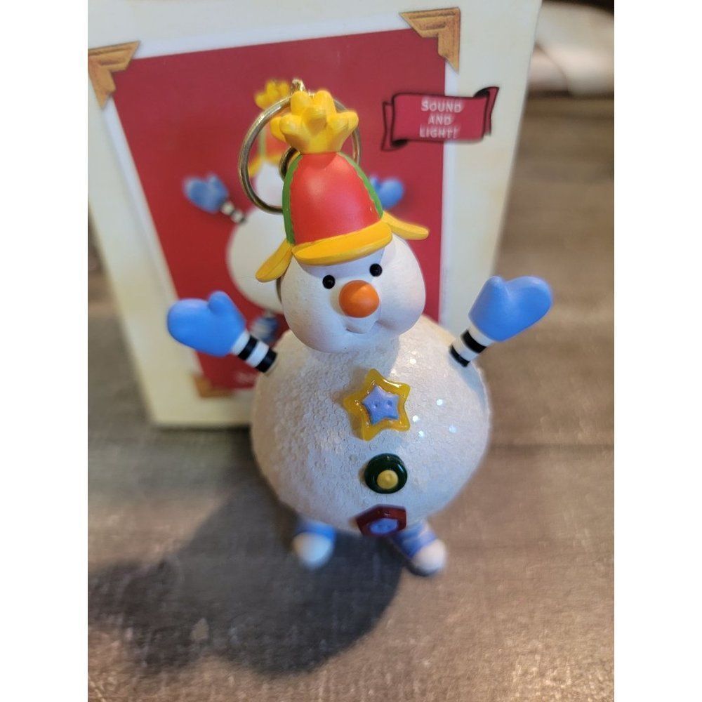 Hallmark 2003 snowy push 'n' pull AS IS ornament Xmas Decor Snowman